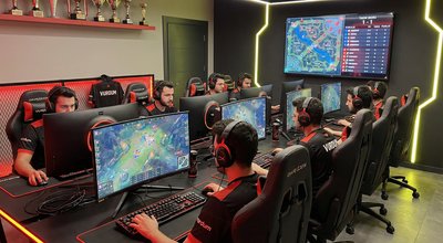 Multiplayer oyun stratejileri